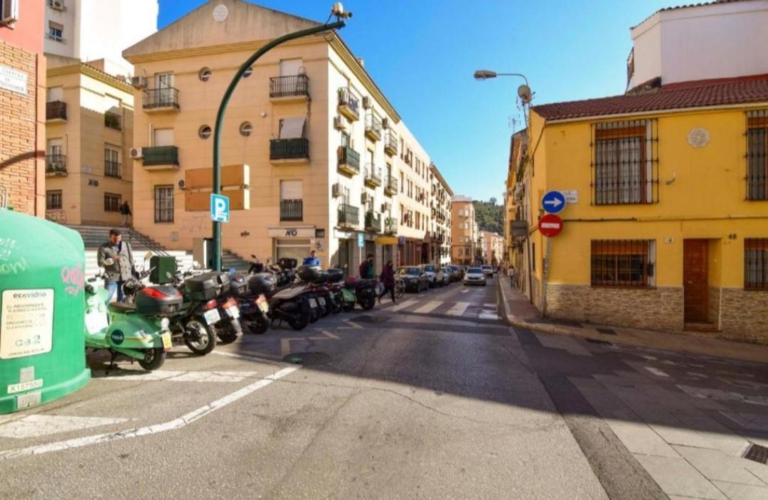 Apartamento Librun Malaga Exterior photo
